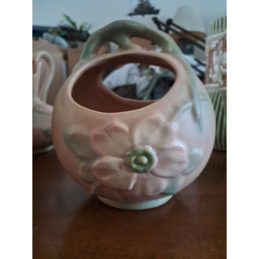 Vtg. WELLER POTTERY WILD ROSE Soft Matte HANDLED Round BASKET VASE PLANTER ~ 6"T